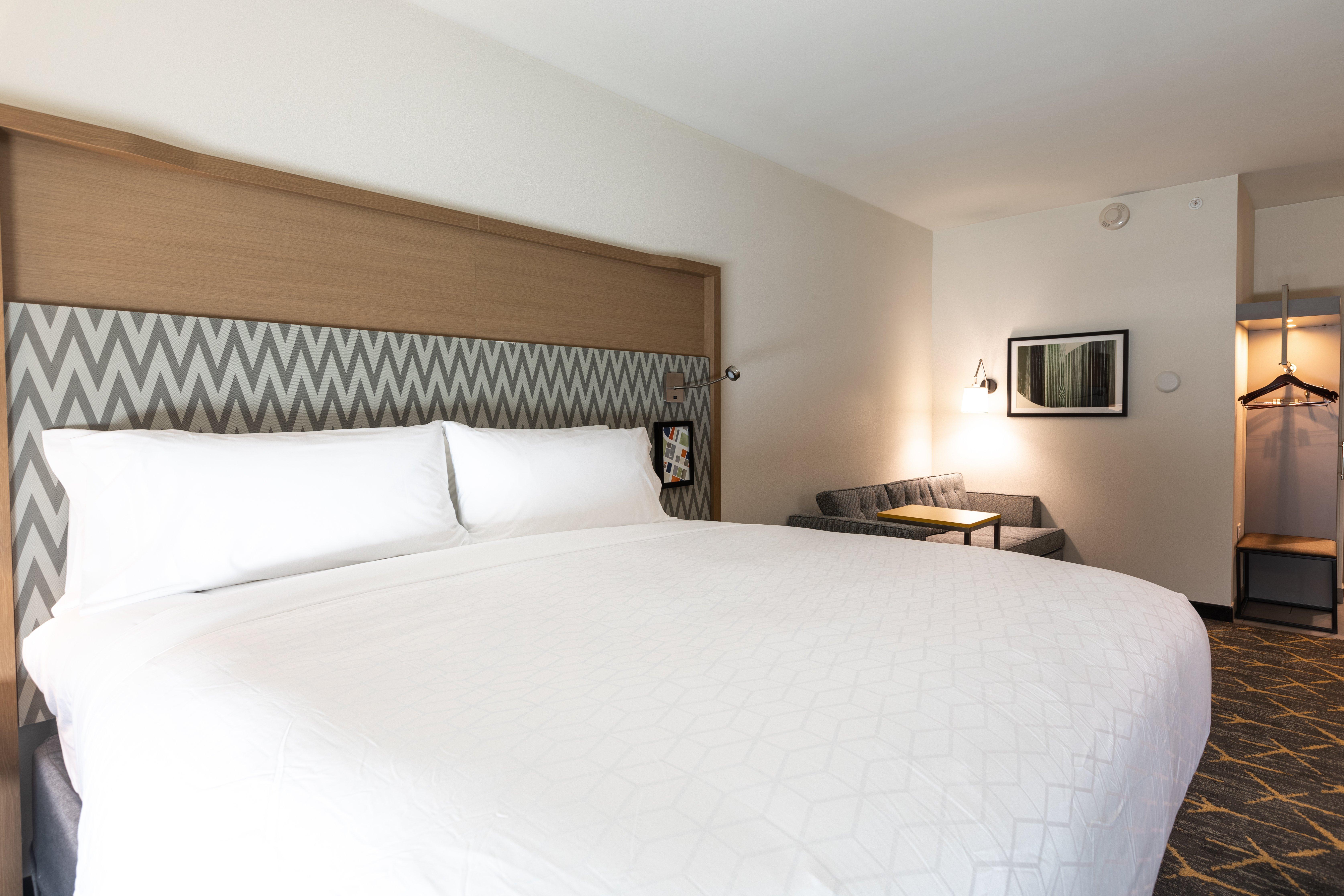 Holiday Inn Greenville - Woodruff Road By Ihg Eksteriør billede