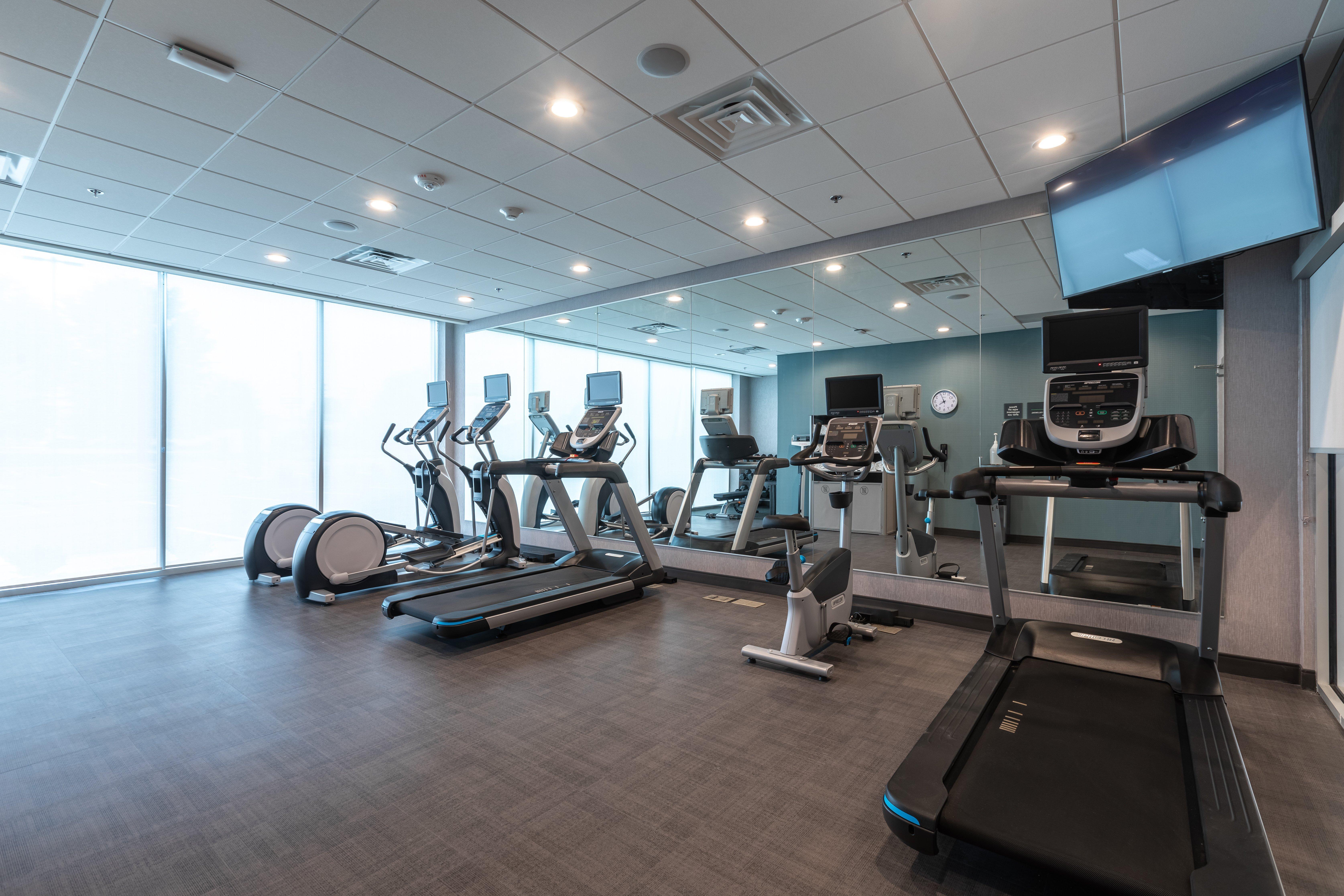 Holiday Inn Greenville - Woodruff Road By Ihg Eksteriør billede