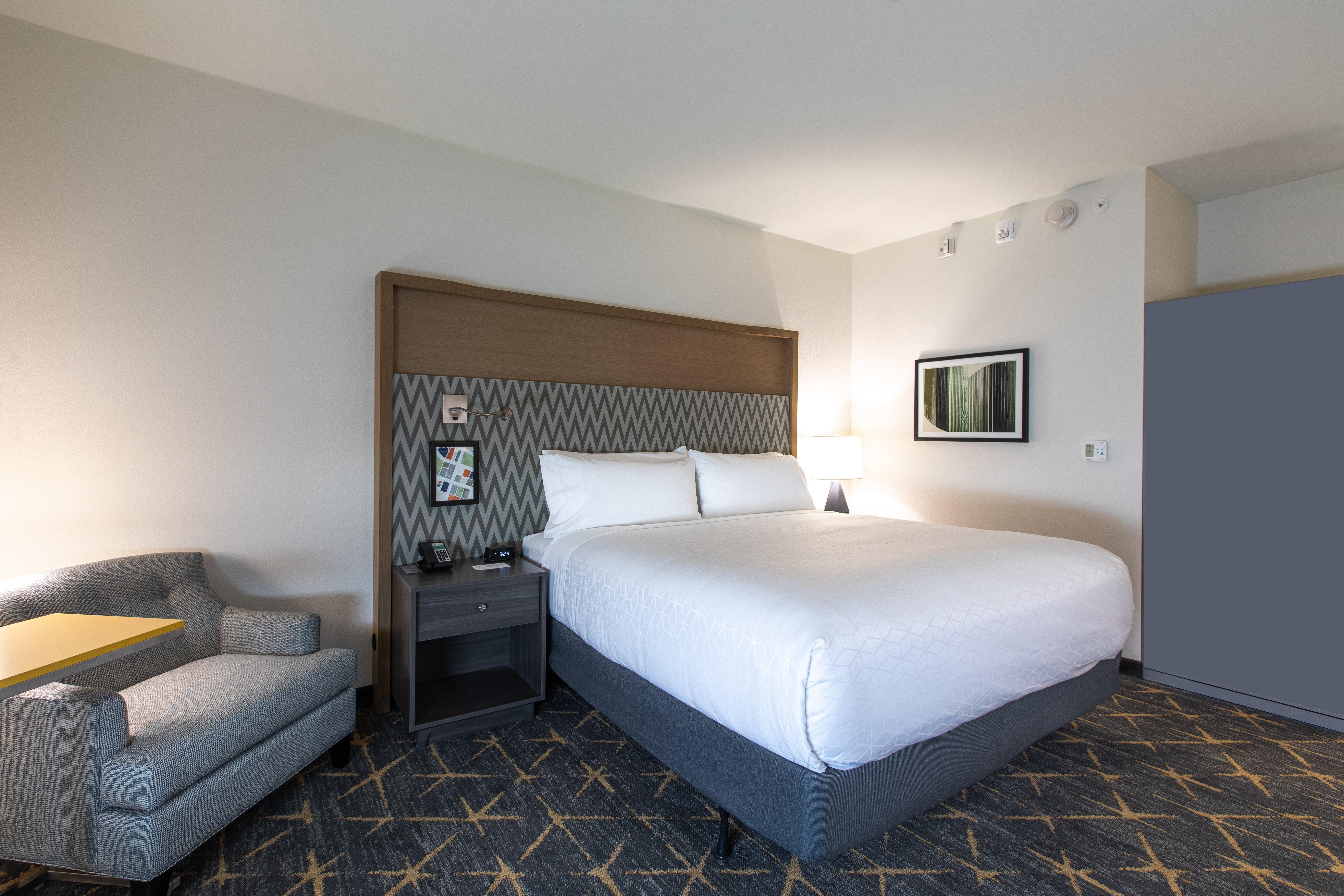 Holiday Inn Greenville - Woodruff Road By Ihg Eksteriør billede