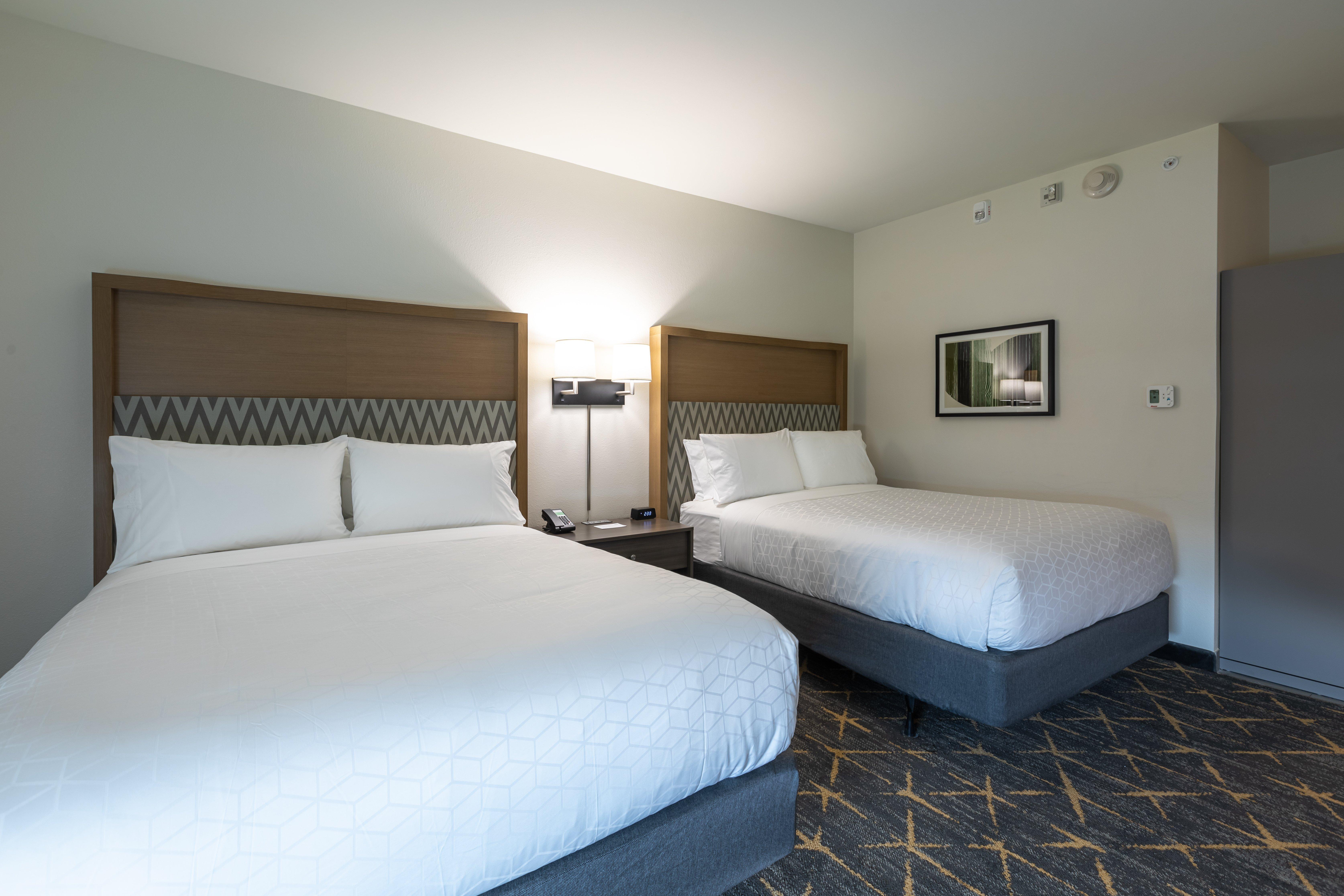 Holiday Inn Greenville - Woodruff Road By Ihg Eksteriør billede