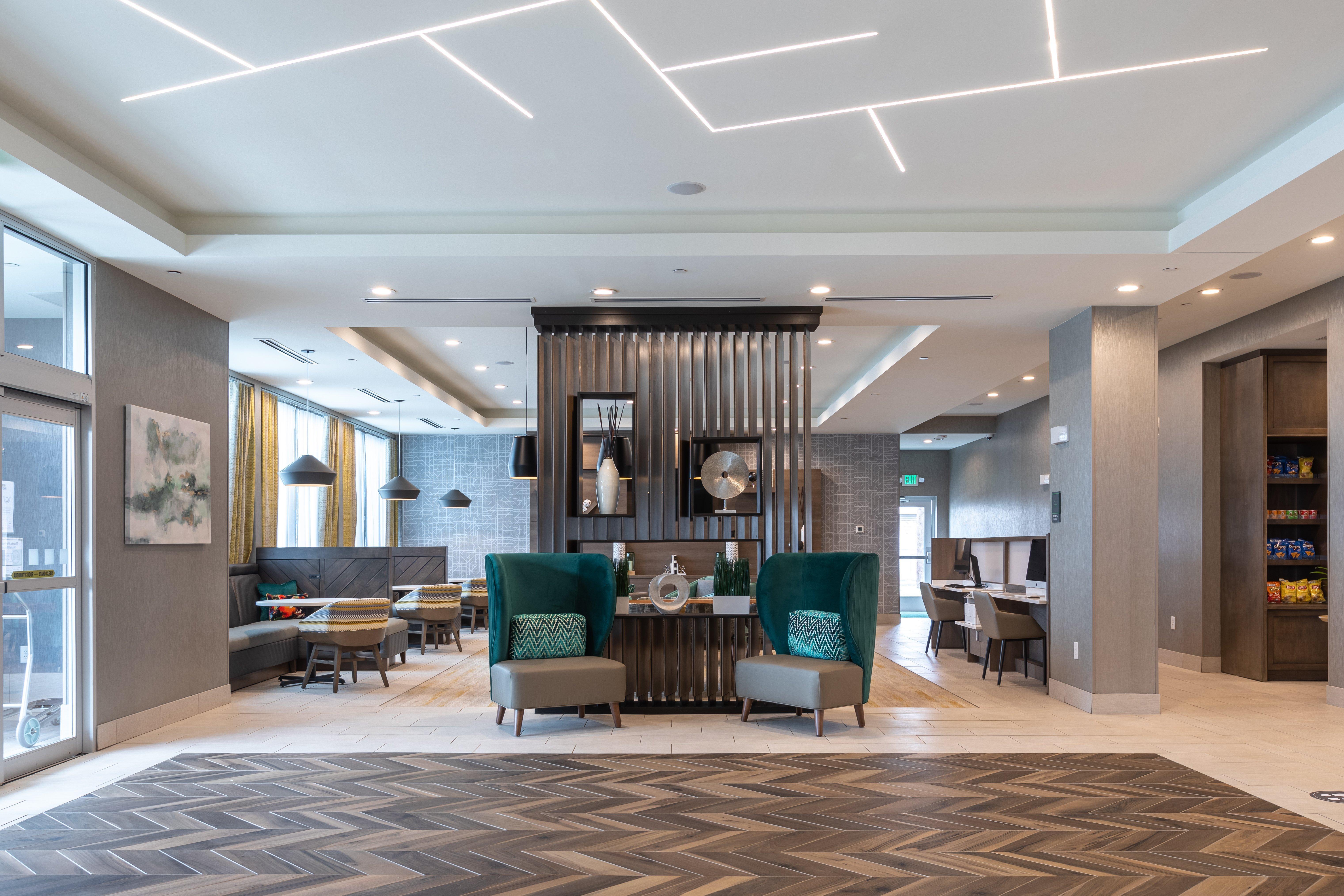 Holiday Inn Greenville - Woodruff Road By Ihg Eksteriør billede