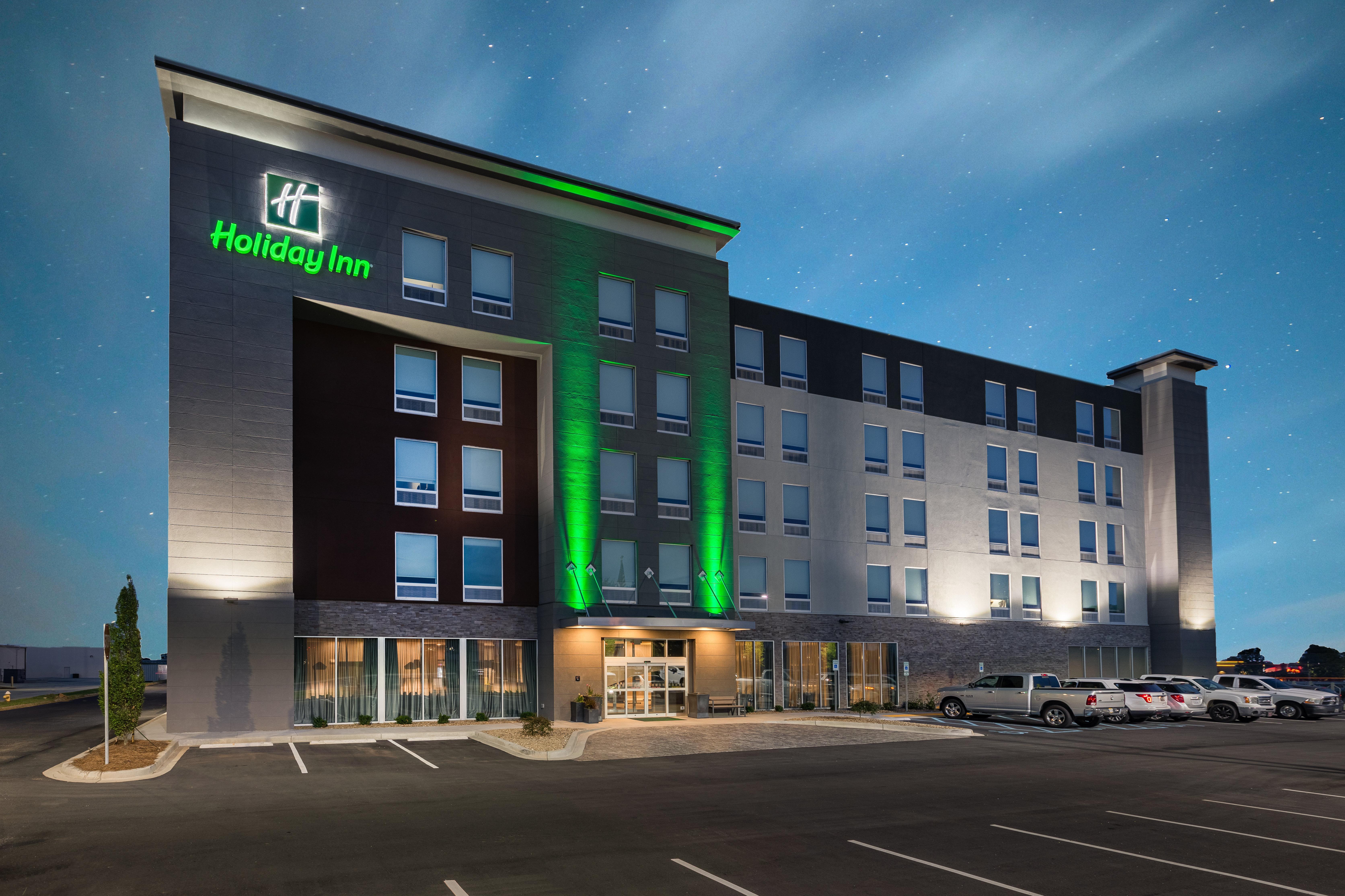 Holiday Inn Greenville - Woodruff Road By Ihg Eksteriør billede